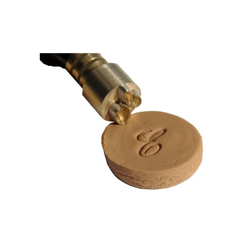 tampon rond initiale savon 